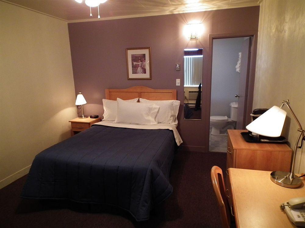 Motel Au Vieux Piloteux Rivière-du-Loup Esterno foto